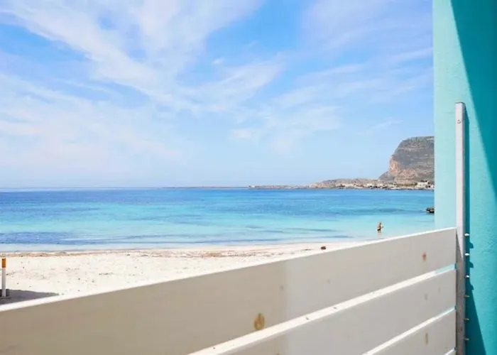 Bed and Breakfast Stabilimento Lido Burrone Favignana